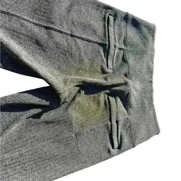 ATHLETA Delancey Herringbone Tight Leggings Size Medium Black/Grey - Picture 3 of 6